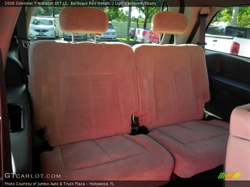 Bordeaux Red Metallic / Light Cashmere/Ebony 2006 Chevrolet TrailBlazer EXT LS