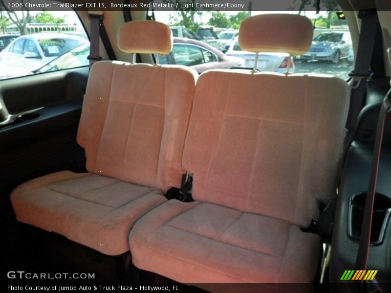 Bordeaux Red Metallic / Light Cashmere/Ebony 2006 Chevrolet TrailBlazer EXT LS