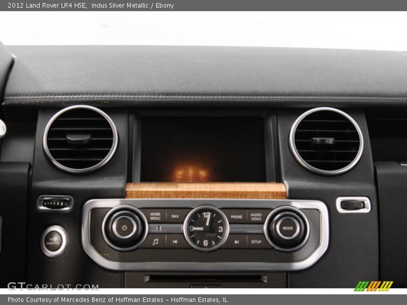 Indus Silver Metallic / Ebony 2012 Land Rover LR4 HSE
