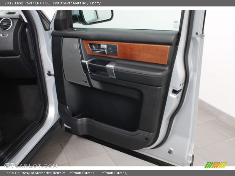 Indus Silver Metallic / Ebony 2012 Land Rover LR4 HSE