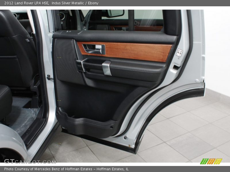 Indus Silver Metallic / Ebony 2012 Land Rover LR4 HSE