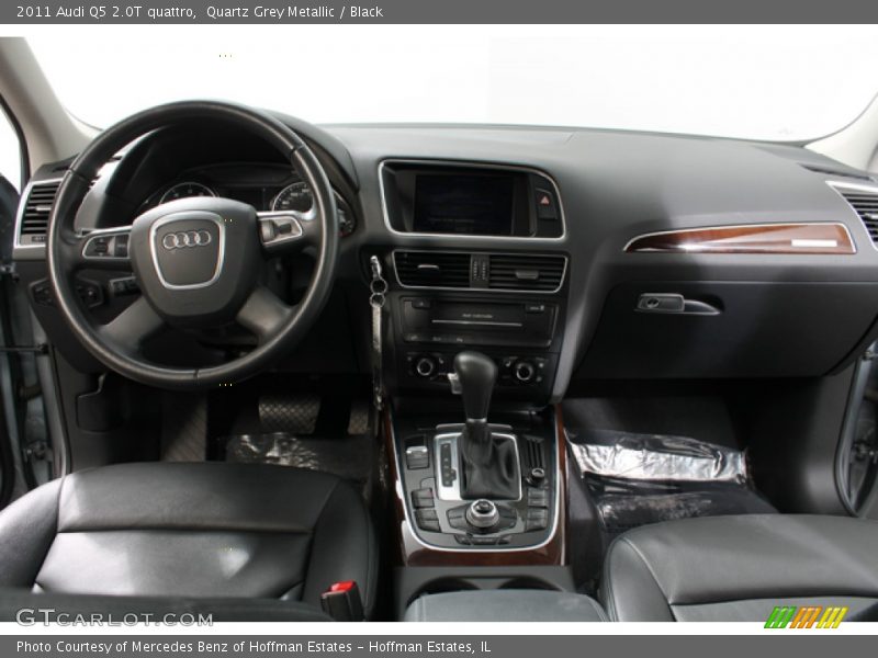 Quartz Grey Metallic / Black 2011 Audi Q5 2.0T quattro