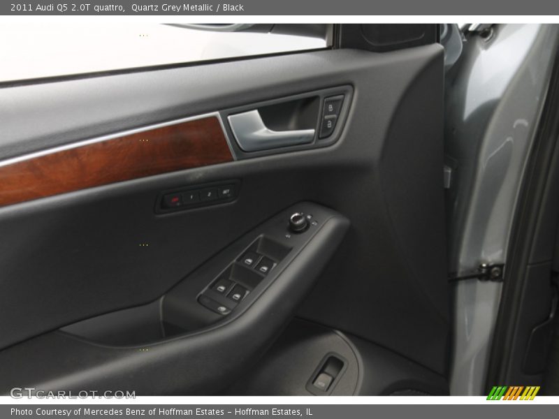 Quartz Grey Metallic / Black 2011 Audi Q5 2.0T quattro