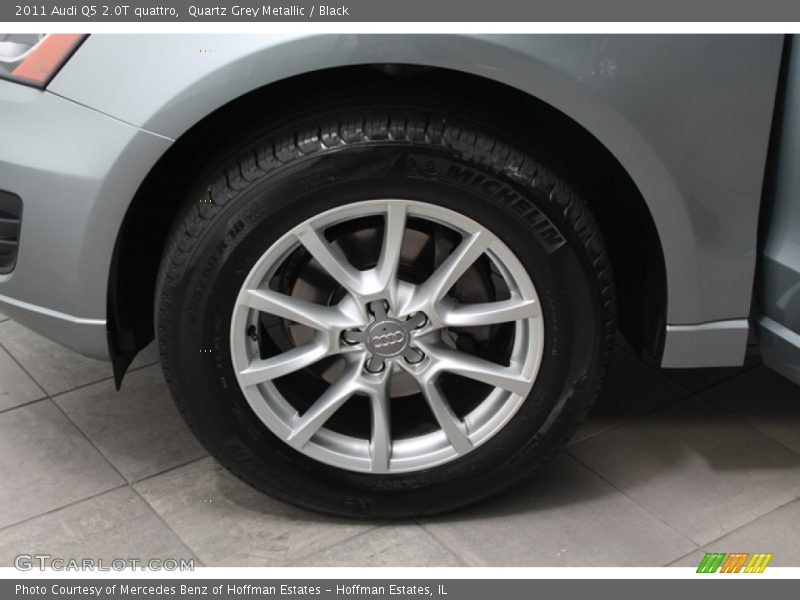 Quartz Grey Metallic / Black 2011 Audi Q5 2.0T quattro