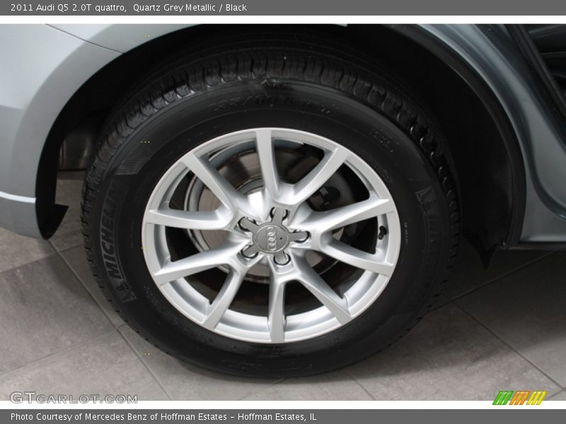 Quartz Grey Metallic / Black 2011 Audi Q5 2.0T quattro