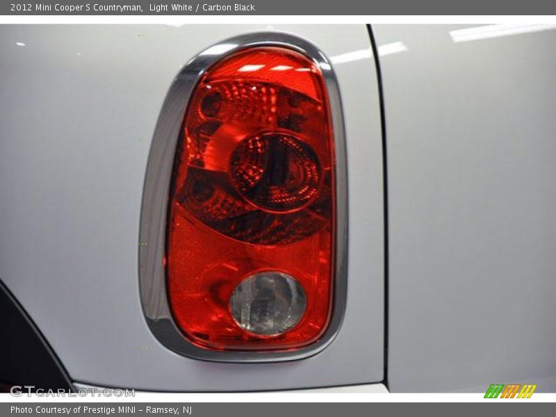 Light White / Carbon Black 2012 Mini Cooper S Countryman