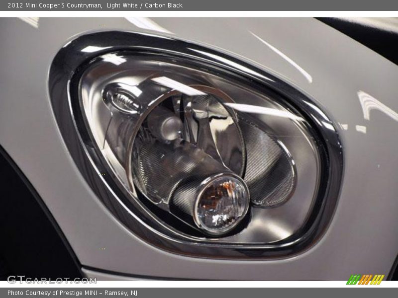 Light White / Carbon Black 2012 Mini Cooper S Countryman