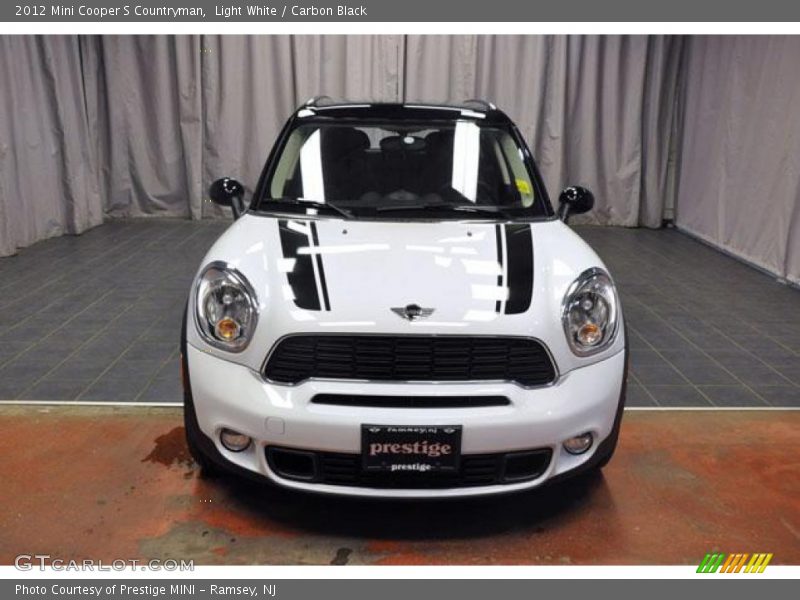 Light White / Carbon Black 2012 Mini Cooper S Countryman