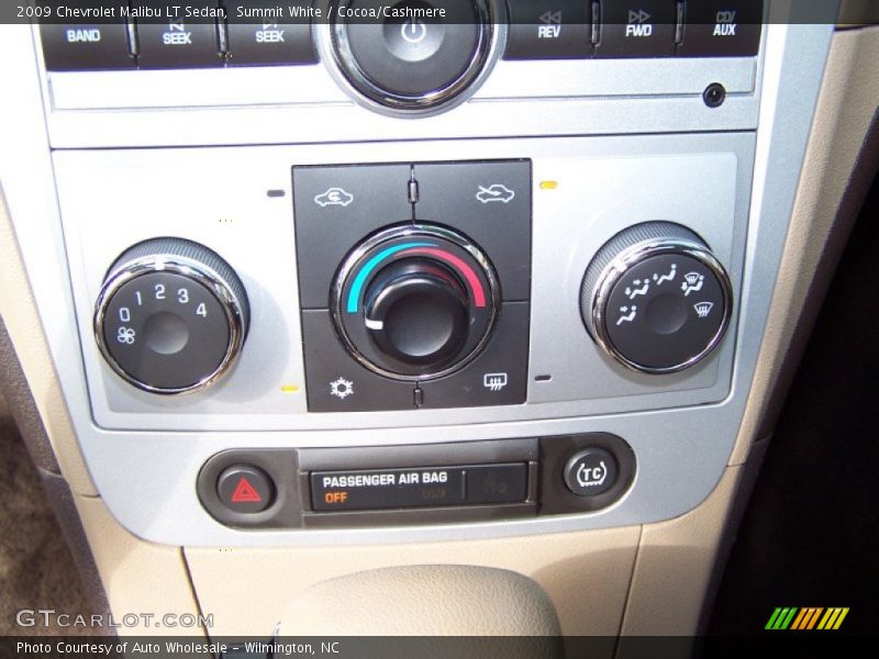 Summit White / Cocoa/Cashmere 2009 Chevrolet Malibu LT Sedan