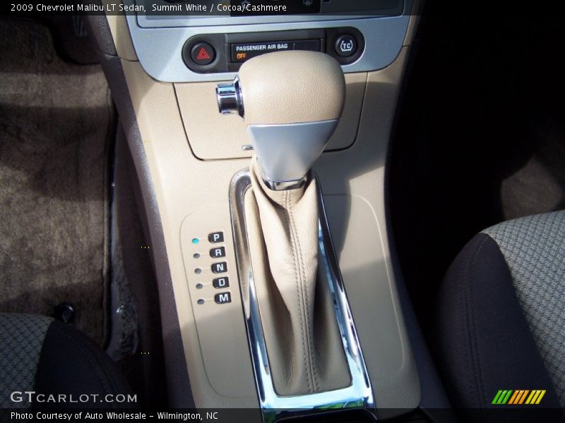 Summit White / Cocoa/Cashmere 2009 Chevrolet Malibu LT Sedan