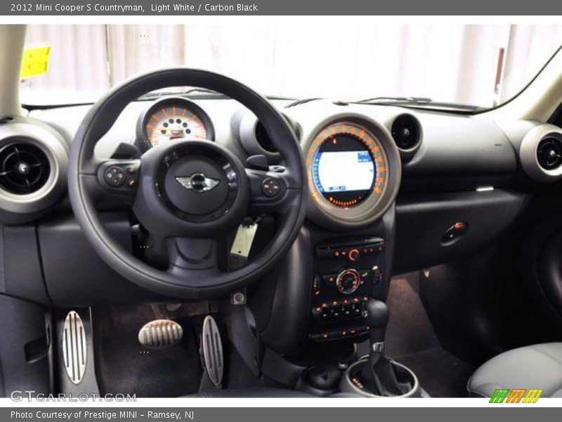 Light White / Carbon Black 2012 Mini Cooper S Countryman