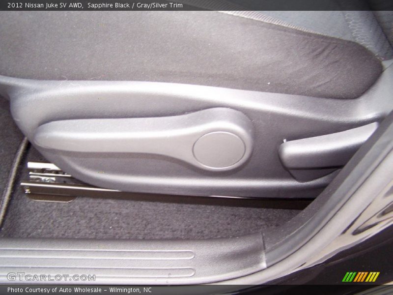 Sapphire Black / Gray/Silver Trim 2012 Nissan Juke SV AWD