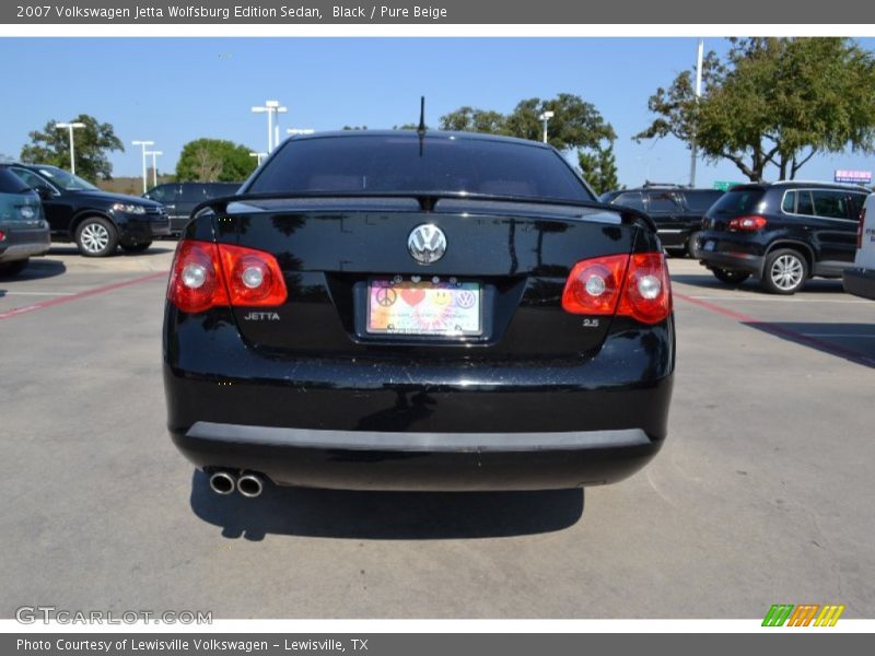 Black / Pure Beige 2007 Volkswagen Jetta Wolfsburg Edition Sedan