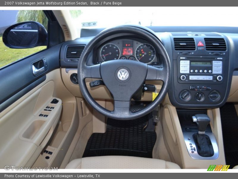 Black / Pure Beige 2007 Volkswagen Jetta Wolfsburg Edition Sedan