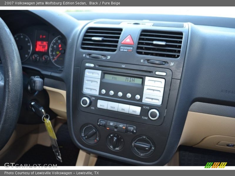 Black / Pure Beige 2007 Volkswagen Jetta Wolfsburg Edition Sedan