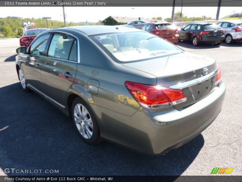 Cypress Green Pearl / Ivory 2011 Toyota Avalon Limited