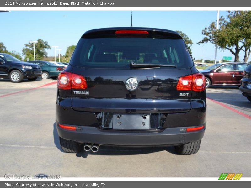 Deep Black Metallic / Charcoal 2011 Volkswagen Tiguan SE