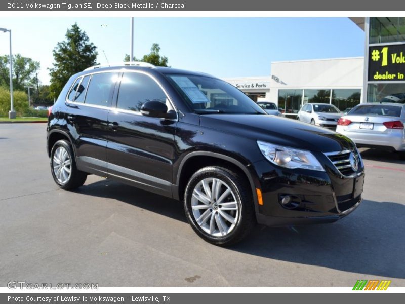 Deep Black Metallic / Charcoal 2011 Volkswagen Tiguan SE