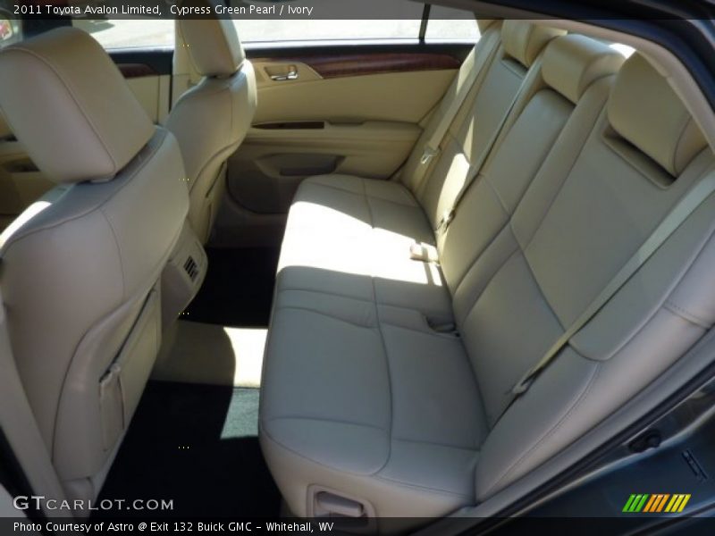 Cypress Green Pearl / Ivory 2011 Toyota Avalon Limited