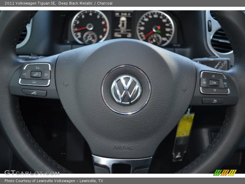 Deep Black Metallic / Charcoal 2011 Volkswagen Tiguan SE