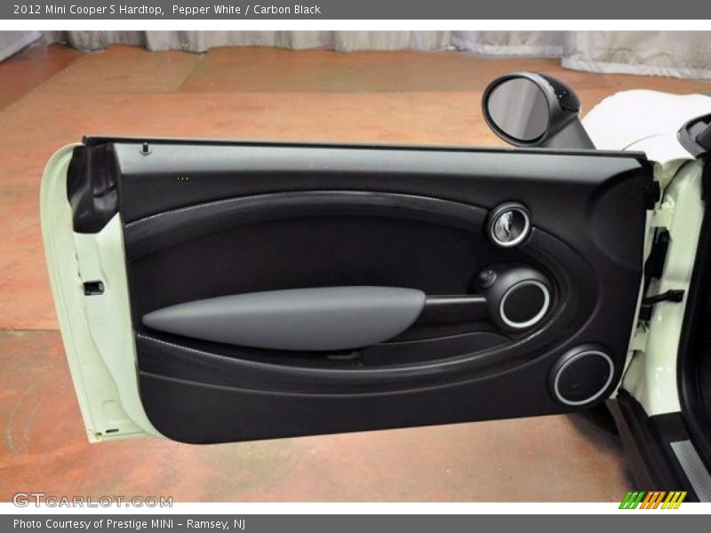 Pepper White / Carbon Black 2012 Mini Cooper S Hardtop
