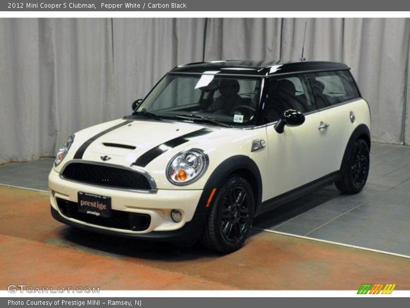 Pepper White / Carbon Black 2012 Mini Cooper S Clubman