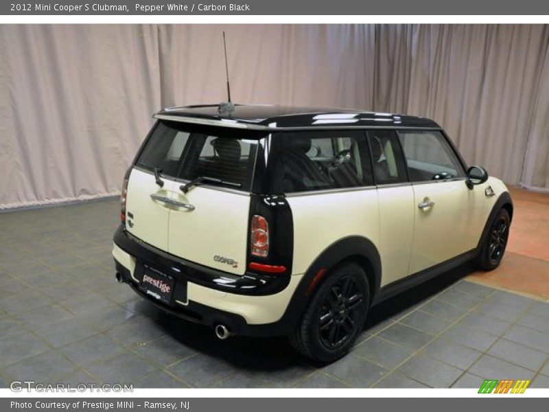 Pepper White / Carbon Black 2012 Mini Cooper S Clubman