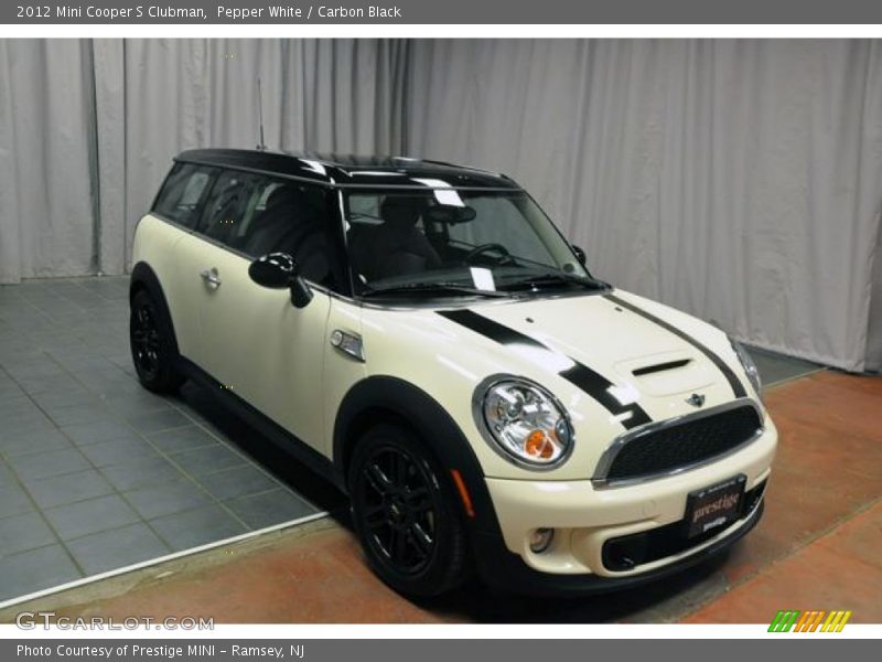 Pepper White / Carbon Black 2012 Mini Cooper S Clubman