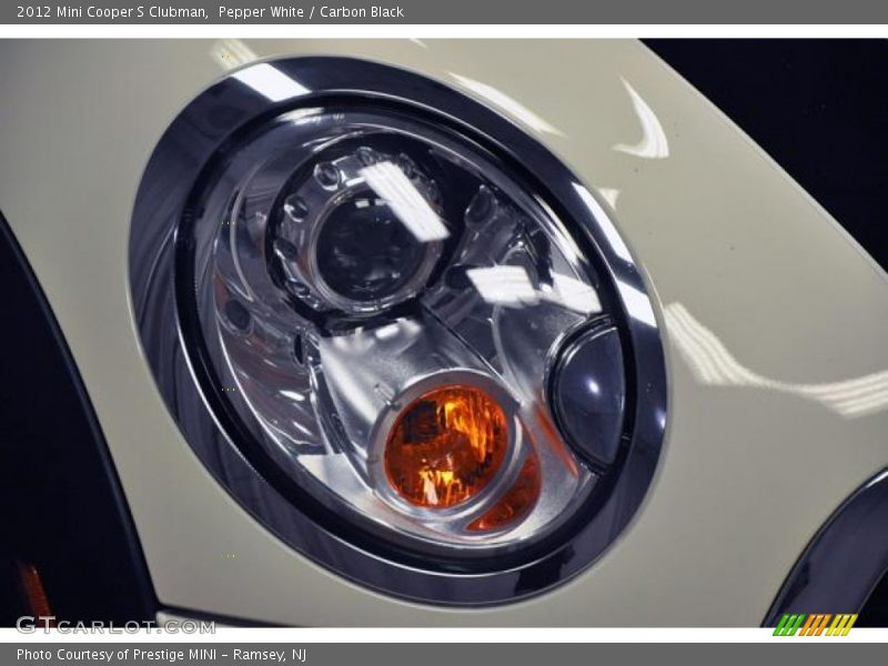 Pepper White / Carbon Black 2012 Mini Cooper S Clubman