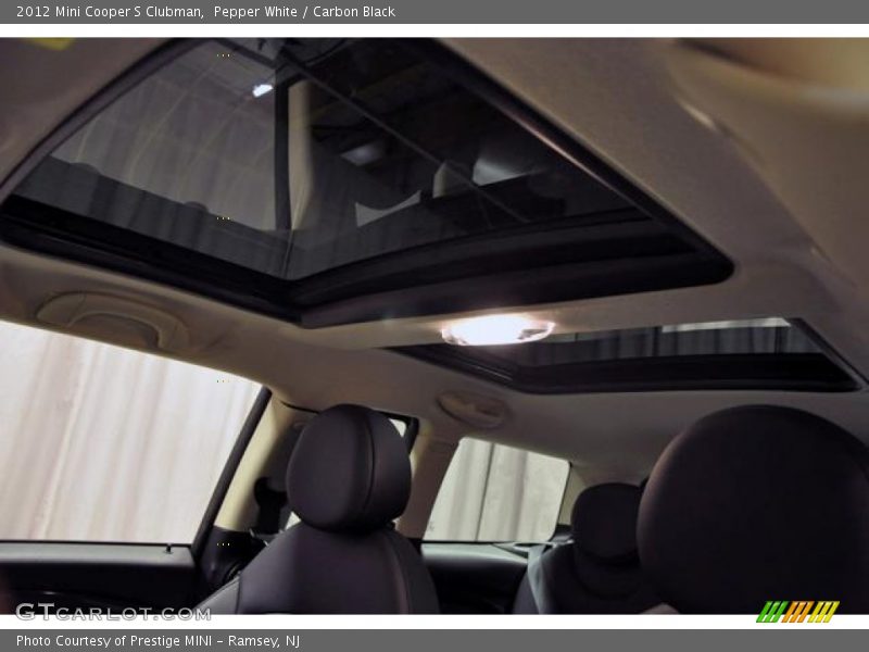 Pepper White / Carbon Black 2012 Mini Cooper S Clubman