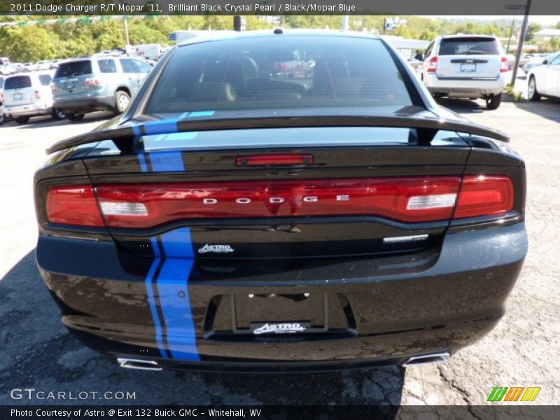 Brilliant Black Crystal Pearl / Black/Mopar Blue 2011 Dodge Charger R/T Mopar '11