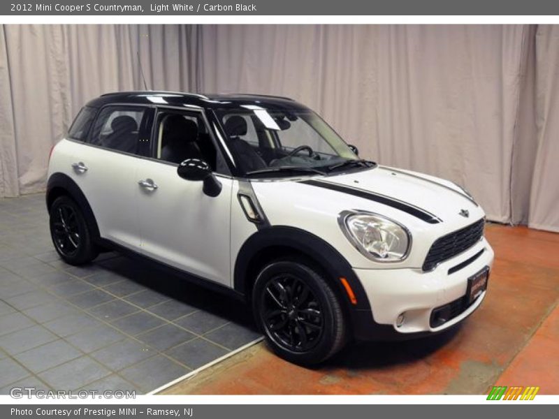 Light White / Carbon Black 2012 Mini Cooper S Countryman