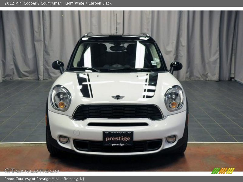 Light White / Carbon Black 2012 Mini Cooper S Countryman
