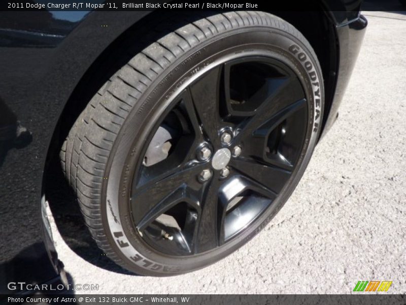  2011 Charger R/T Mopar '11 Wheel