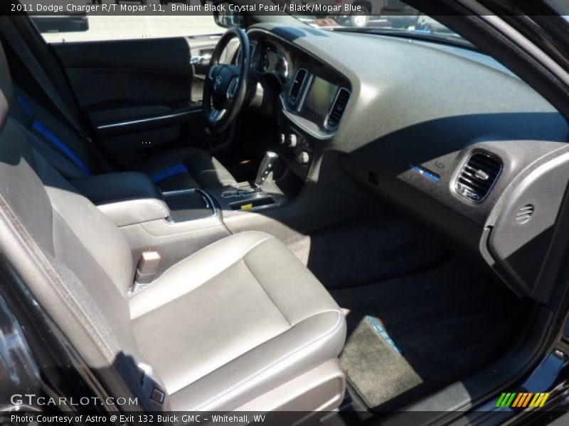  2011 Charger R/T Mopar '11 Black/Mopar Blue Interior