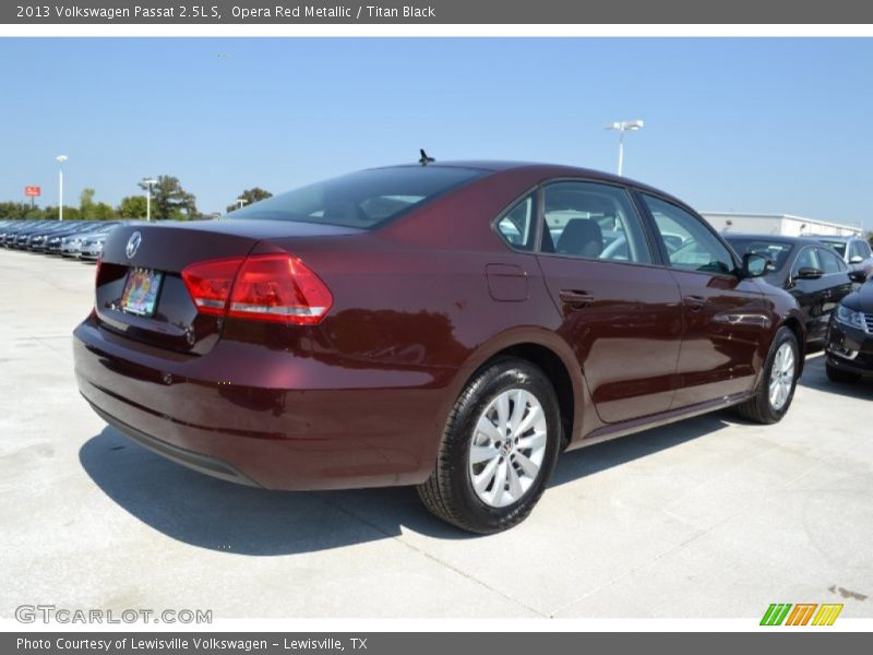 Opera Red Metallic / Titan Black 2013 Volkswagen Passat 2.5L S