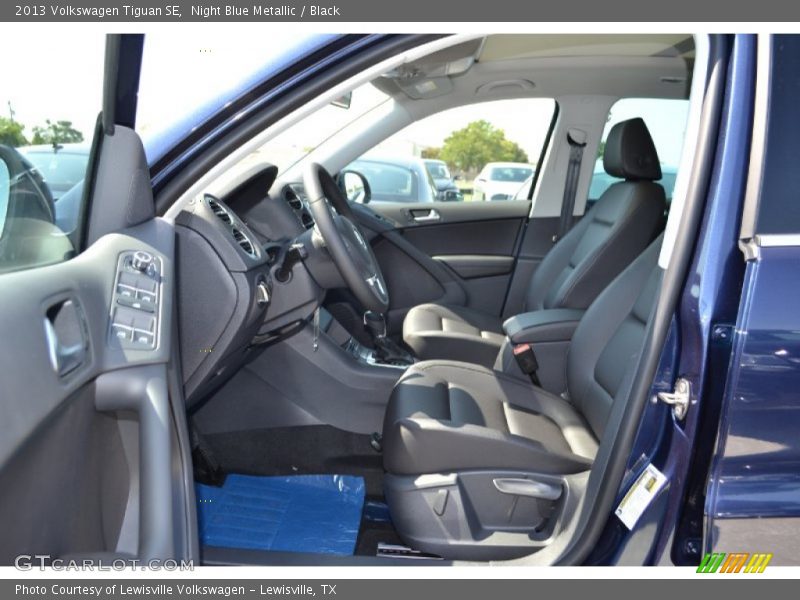 Night Blue Metallic / Black 2013 Volkswagen Tiguan SE