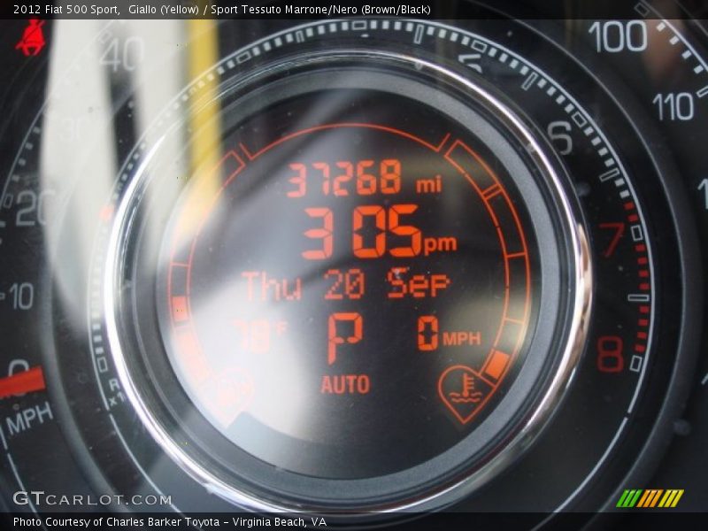 Giallo (Yellow) / Sport Tessuto Marrone/Nero (Brown/Black) 2012 Fiat 500 Sport