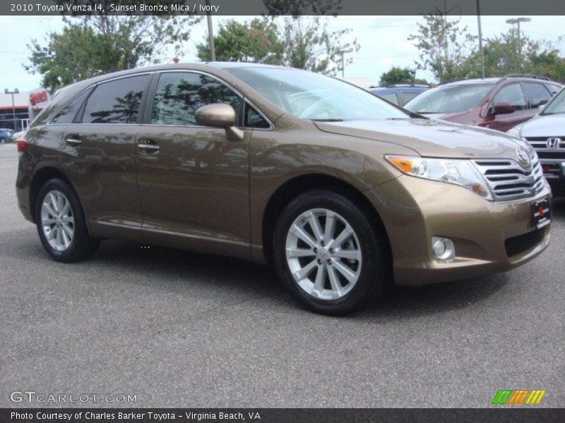 Sunset Bronze Mica / Ivory 2010 Toyota Venza I4
