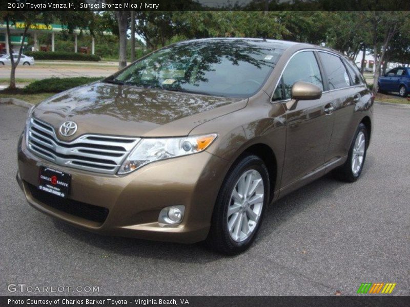 Sunset Bronze Mica / Ivory 2010 Toyota Venza I4