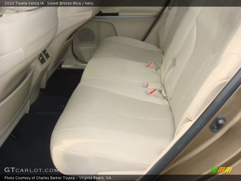 Sunset Bronze Mica / Ivory 2010 Toyota Venza I4