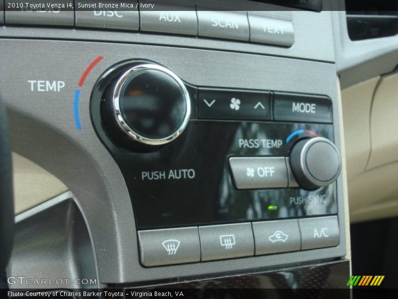 Sunset Bronze Mica / Ivory 2010 Toyota Venza I4