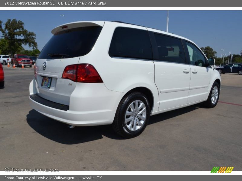 Calla Lily White / Aero Gray 2012 Volkswagen Routan SE