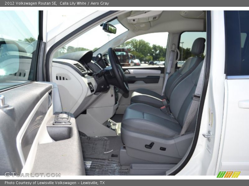 Calla Lily White / Aero Gray 2012 Volkswagen Routan SE