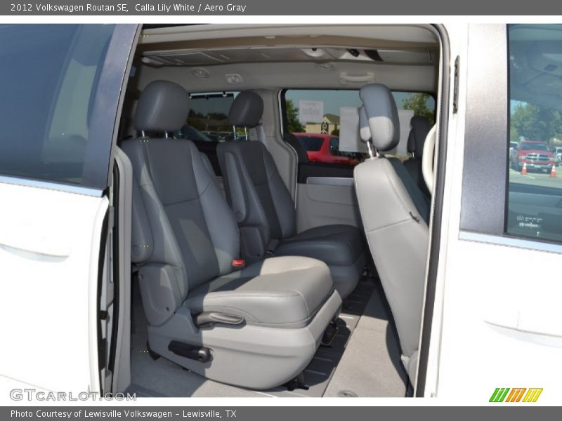 Calla Lily White / Aero Gray 2012 Volkswagen Routan SE