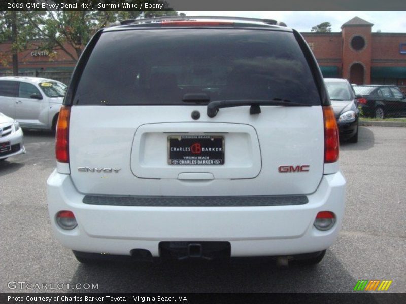 Summit White / Ebony 2009 GMC Envoy Denali 4x4