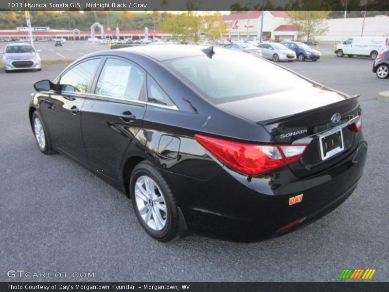 Midnight Black / Gray 2013 Hyundai Sonata GLS