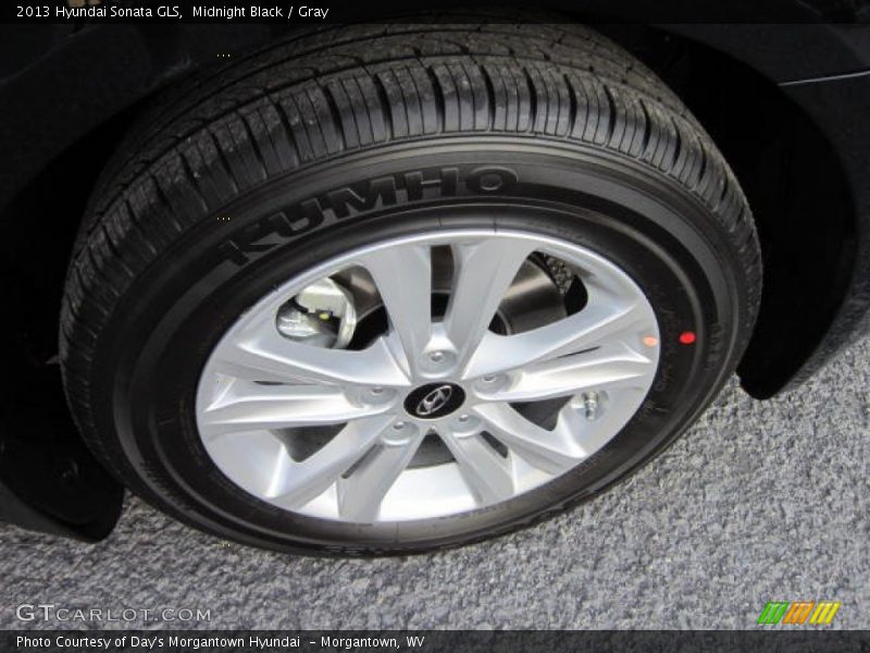 Midnight Black / Gray 2013 Hyundai Sonata GLS