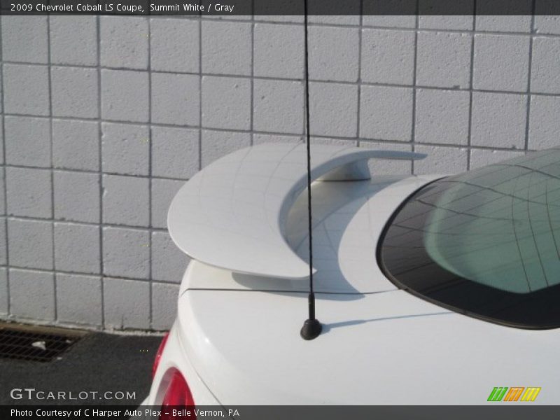 Summit White / Gray 2009 Chevrolet Cobalt LS Coupe