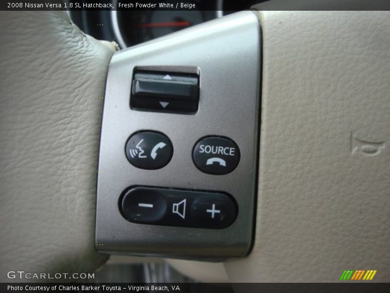 Fresh Powder White / Beige 2008 Nissan Versa 1.8 SL Hatchback